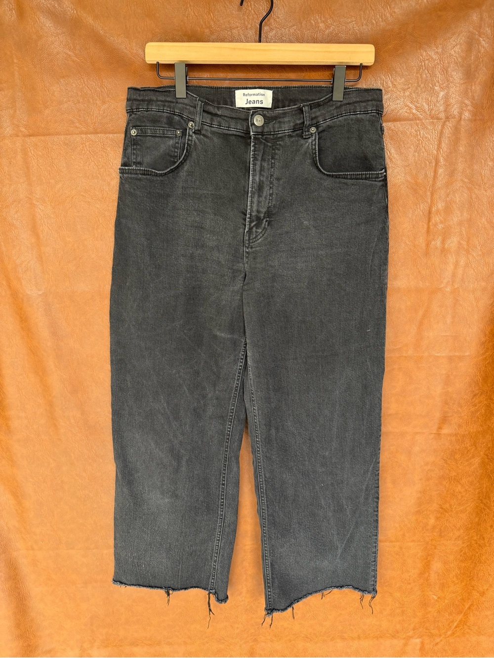 Reformation Jeans Womens 31 Faded Black High Rise Raw Hem Crop Denim 25”